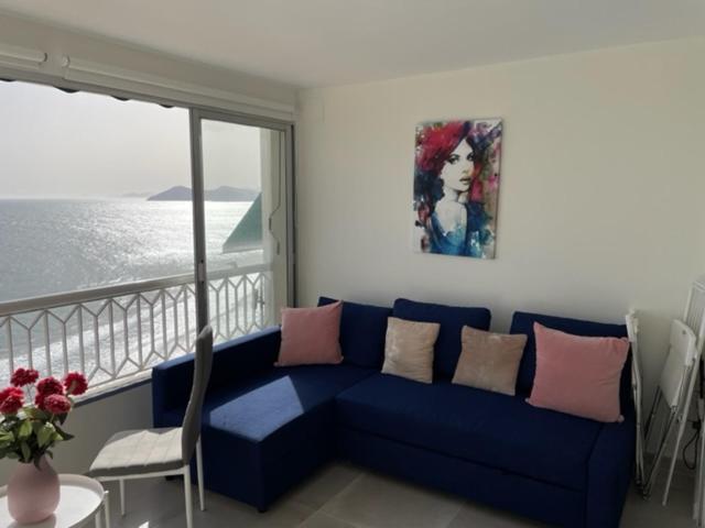 Precioso Apartamento A Estrenar En Primera Linea De Playa Benidorm Exterior photo